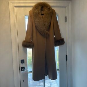 Elegant Brown Fur Trimmed Coat